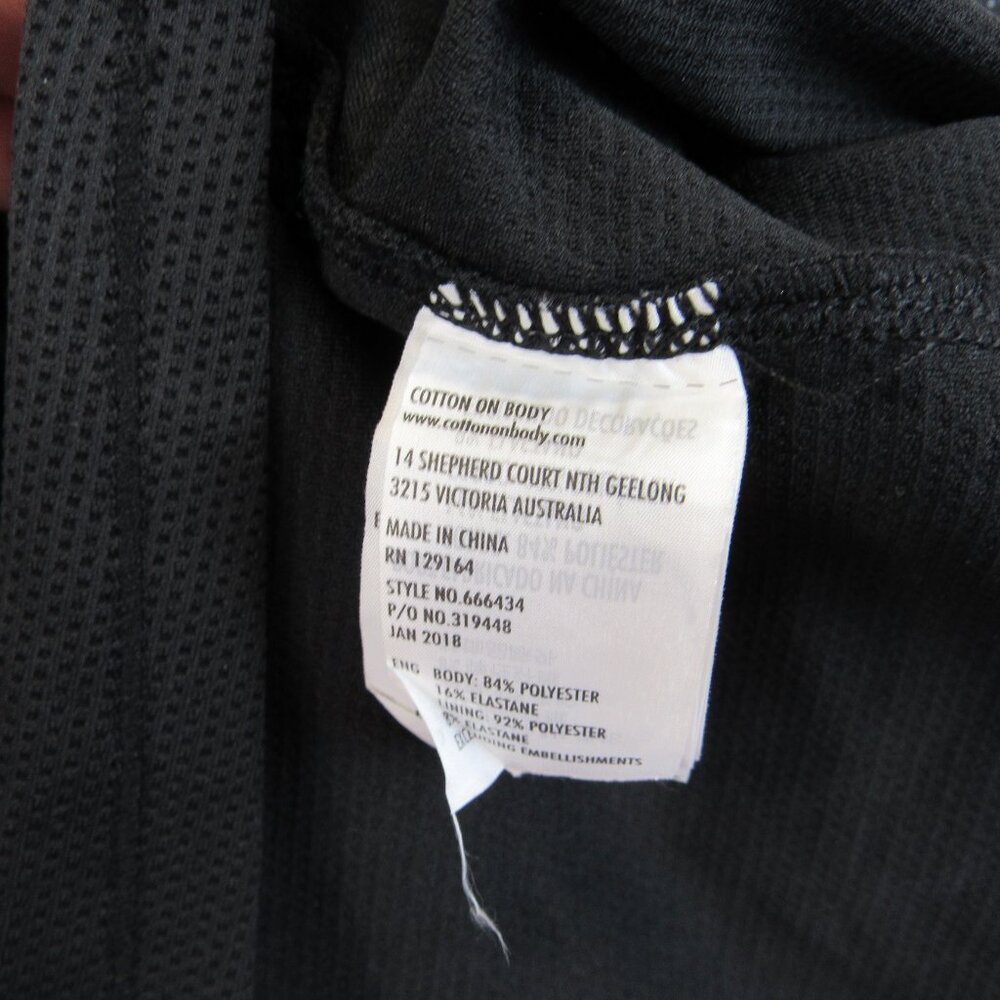 Cotton On Zen Sports Bra Built In Tank Women's Size M Black /Glitched Floral - Picture 8 of 10